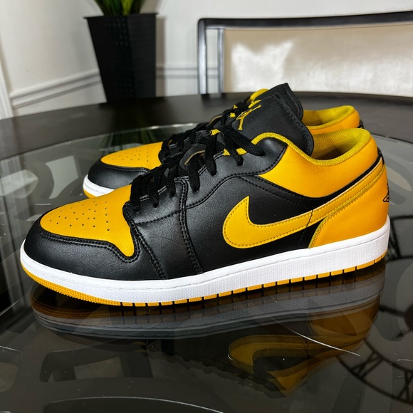 Nike Air Jordan 1 Low Yellow Ochre Size 13